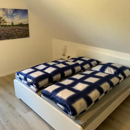 アパート Heidewohnung